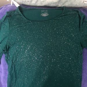 Apt 9 Holiday Top - Women’s
